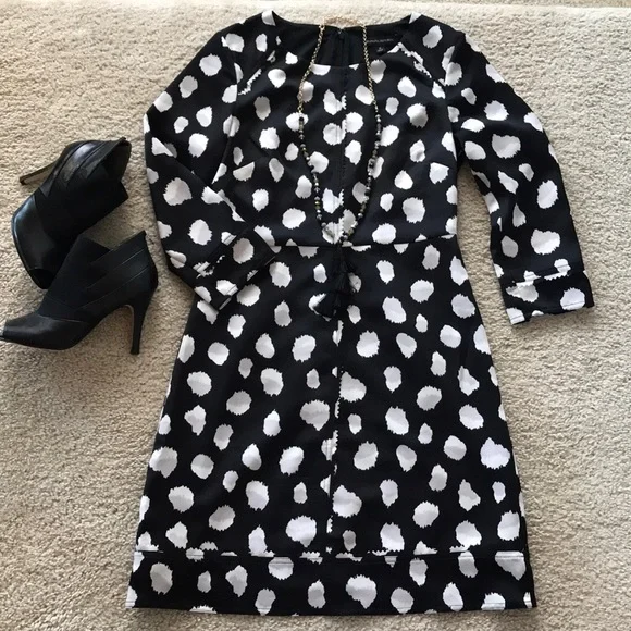 Banana Republic Spotted 3/4 Sleeve Dress - Picture 3 of 7